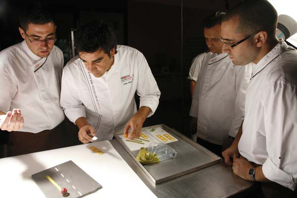 PLAY -  Escuela del Gremio de Pastelería de Barcelona